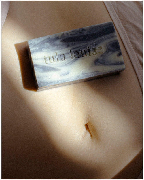 CHARCOAL BODY BAR